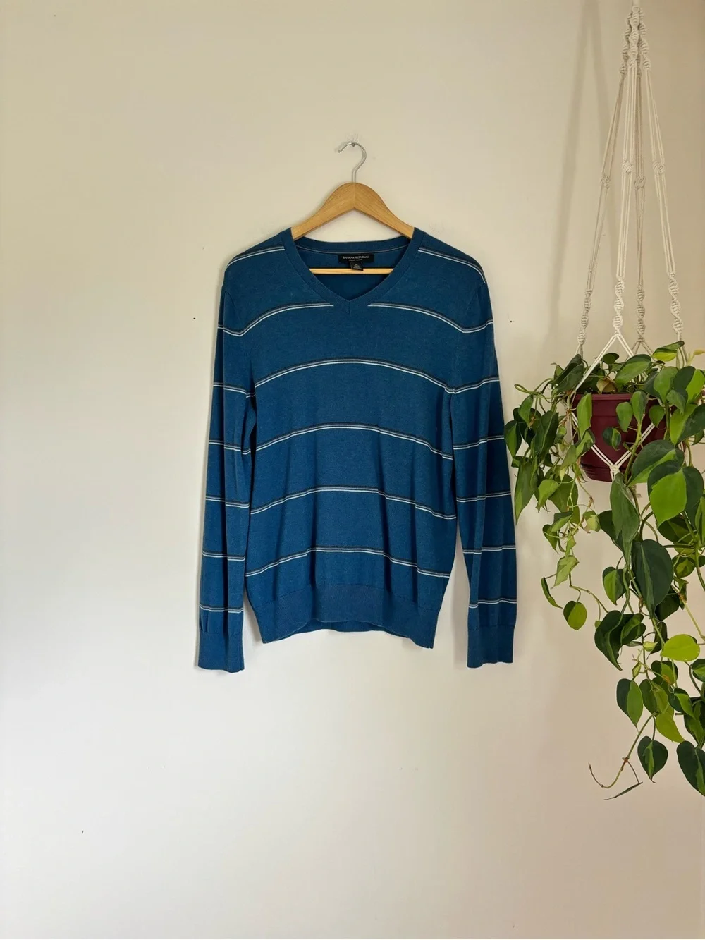 Banana Republic Luxury Blend Sweater